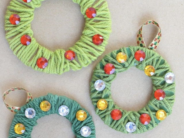 ozdoba-na-stromce-veniec